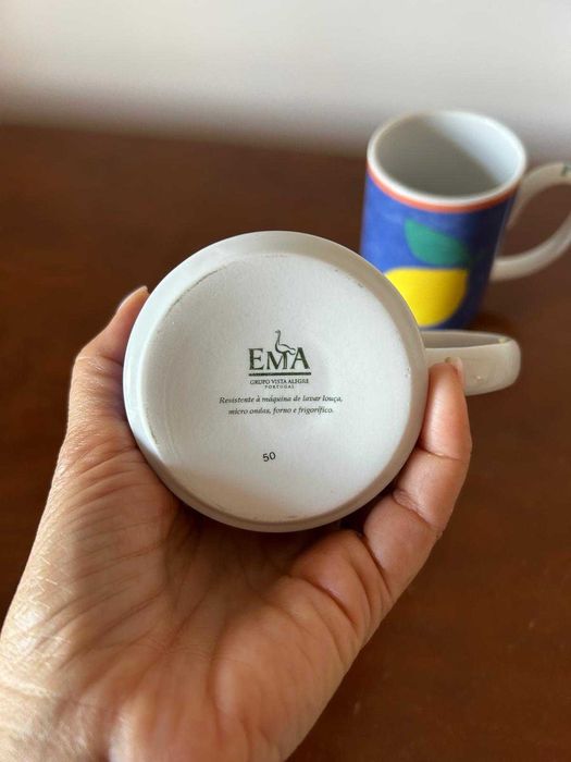 Serviço de café Vista Alegre e 2 Canecas, como novo (usado uma vez)