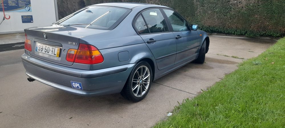BMW 318i - 2.0 143CV GPL