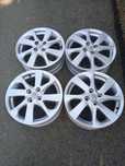 Felgi Aluminiowe 4x100 16 ET 51 Toyota Yaris Komplet