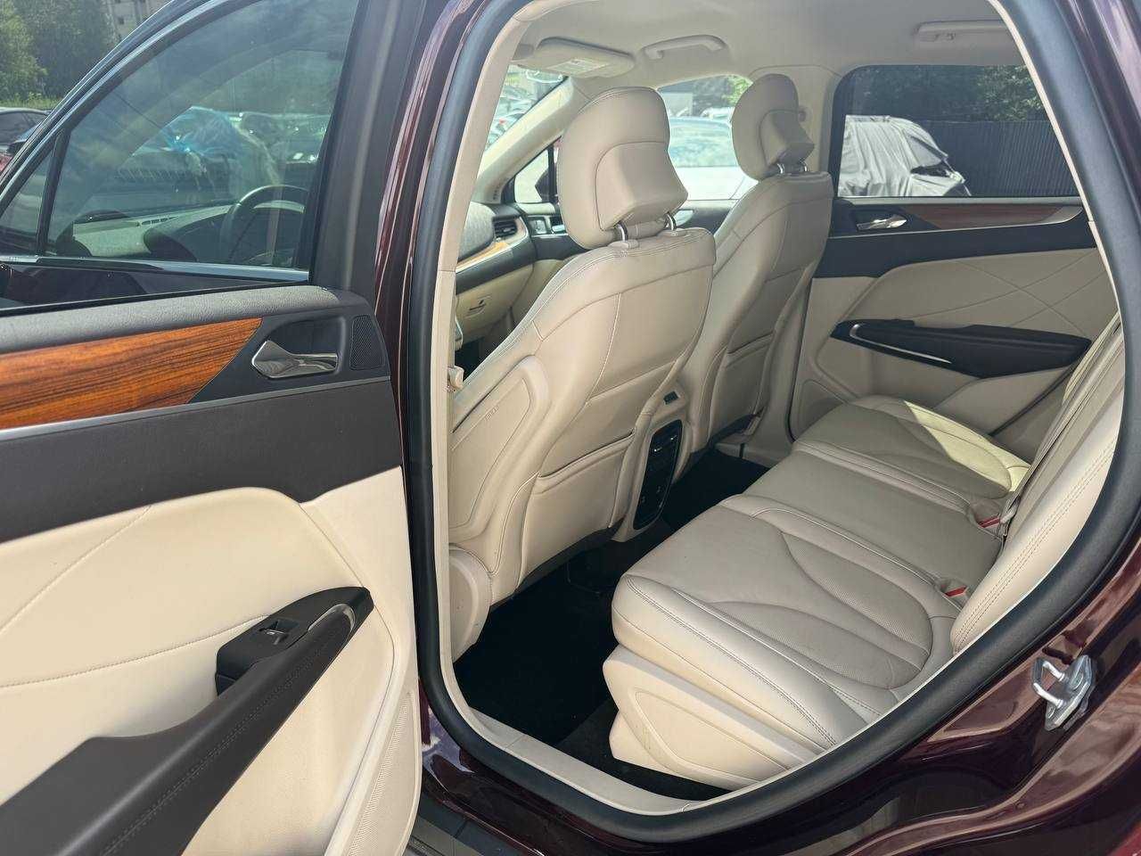 LINCOLN MKC Select 2019