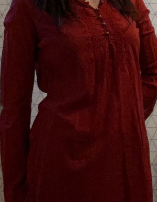 Tunika, Terranova, S