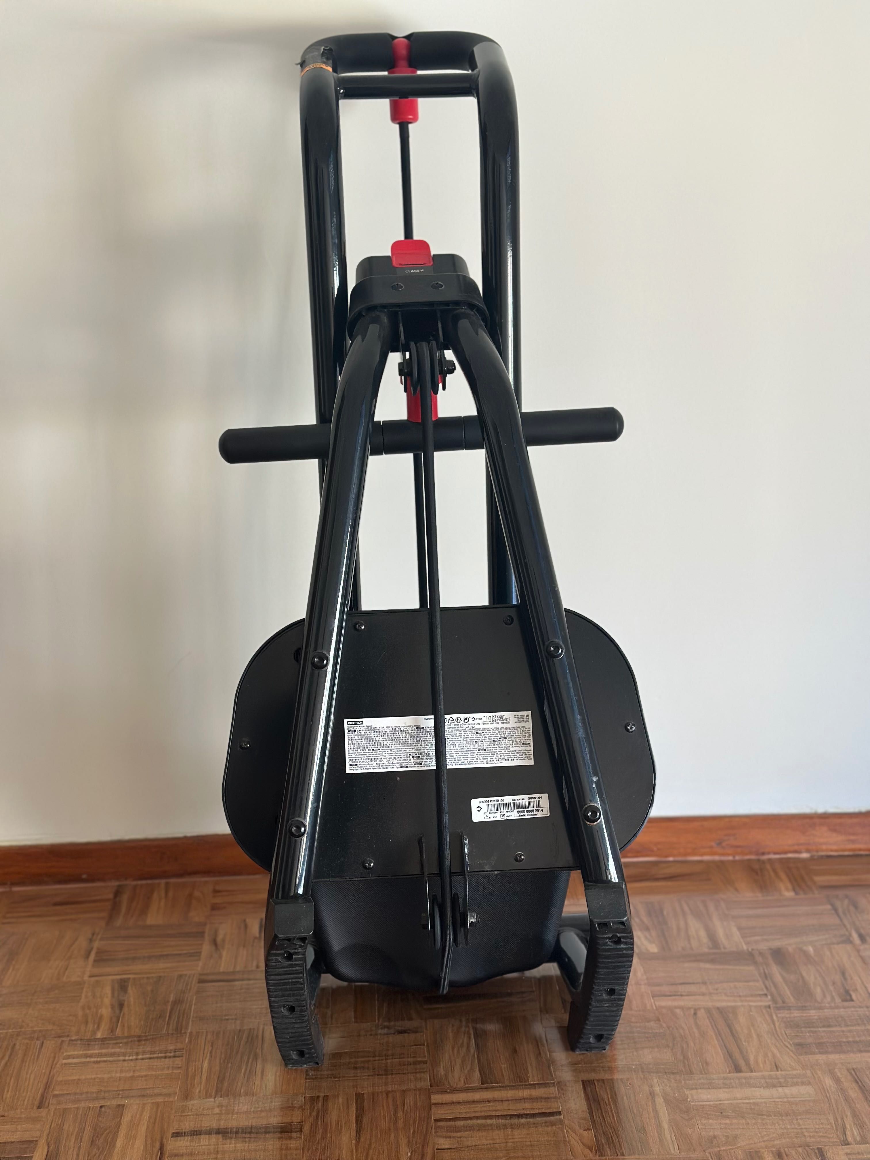 DOMYOS
Máquina de Remo Dobrável 100