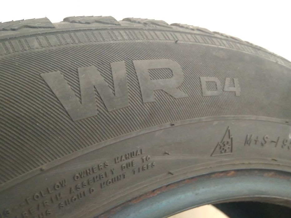 195 60 R16 Nokian WR D4 Резина зимняя