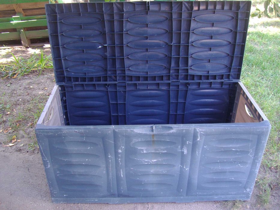 Ящик большой пластиковый для дома (размер 117см/50см/59см) Германия