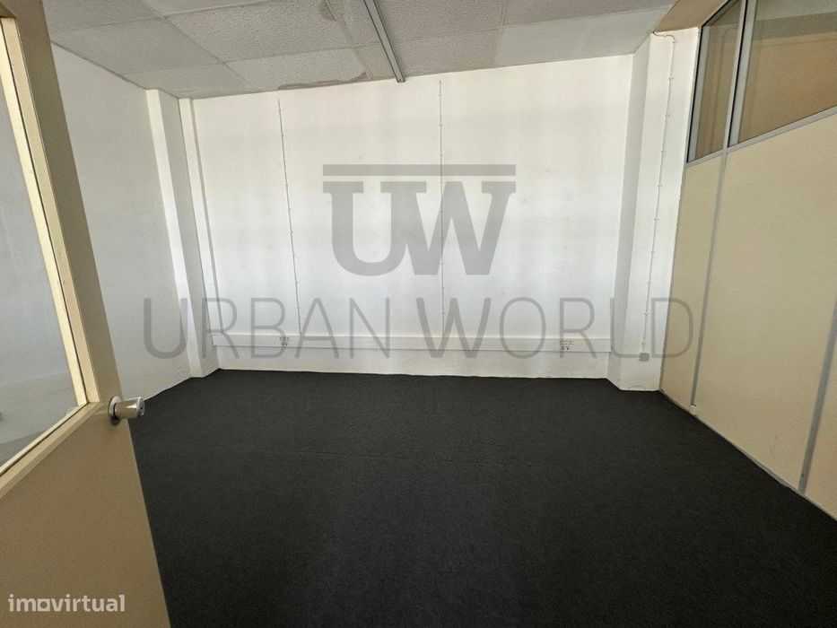 Escritórios P/ Arrendamento, Mafra, 110 - 130 m²