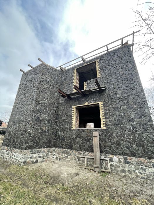 Продам будинок в центрі Золотоноші