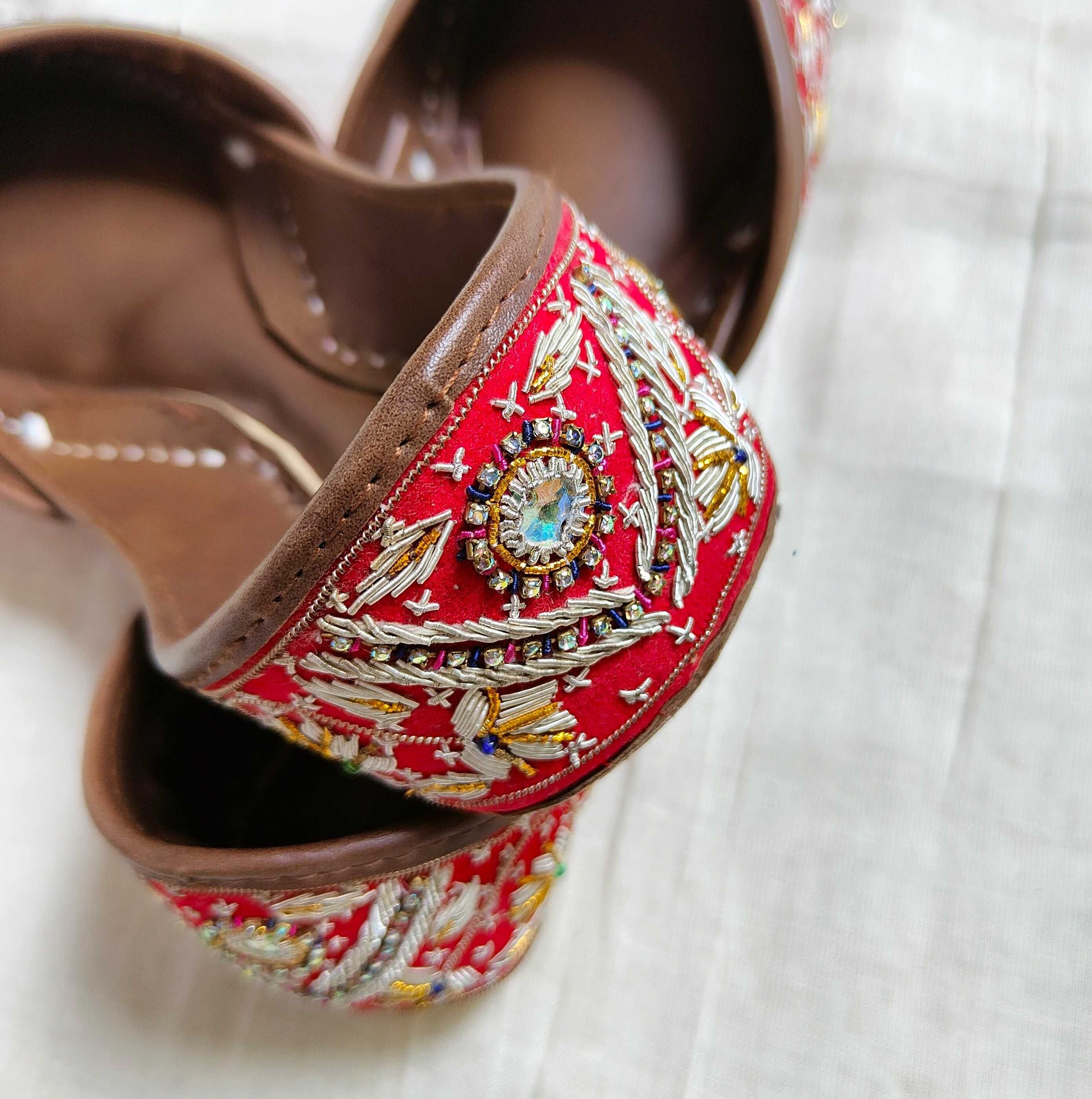 Indyjskie buty baleriny  khussa 37 zdobione orient boho księżniczka