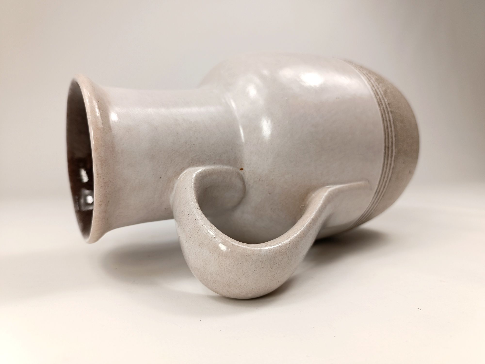 Ceramiczny wazon Strehla