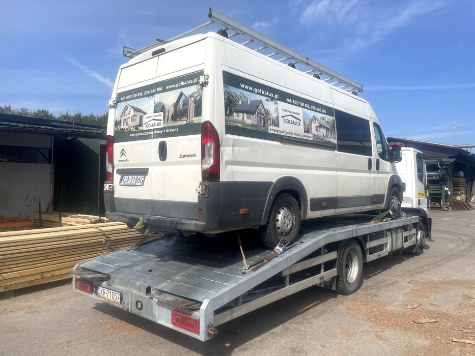 autolaweta laweta pomoc drogowa transpor koparek maszyn Janow lubelski