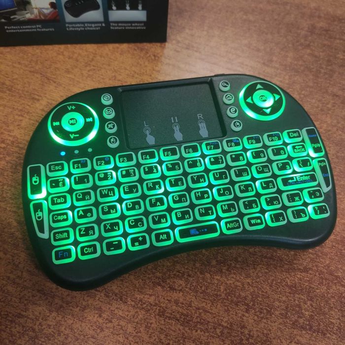 Беспроводная клавиатура с тачпадом mini i8 с Подсветкой + аккумулятор