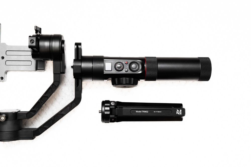 Gimbal Zhiyun Crane 2 używany w bardzo dobrym stanie + nowe aku