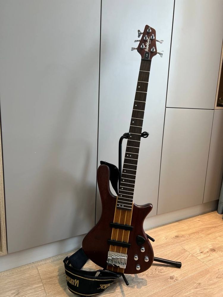 Washburn Taurus T25