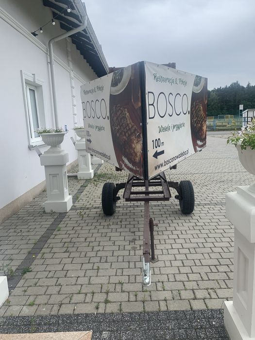 Reklama mobilna przyczepka banery bilbord