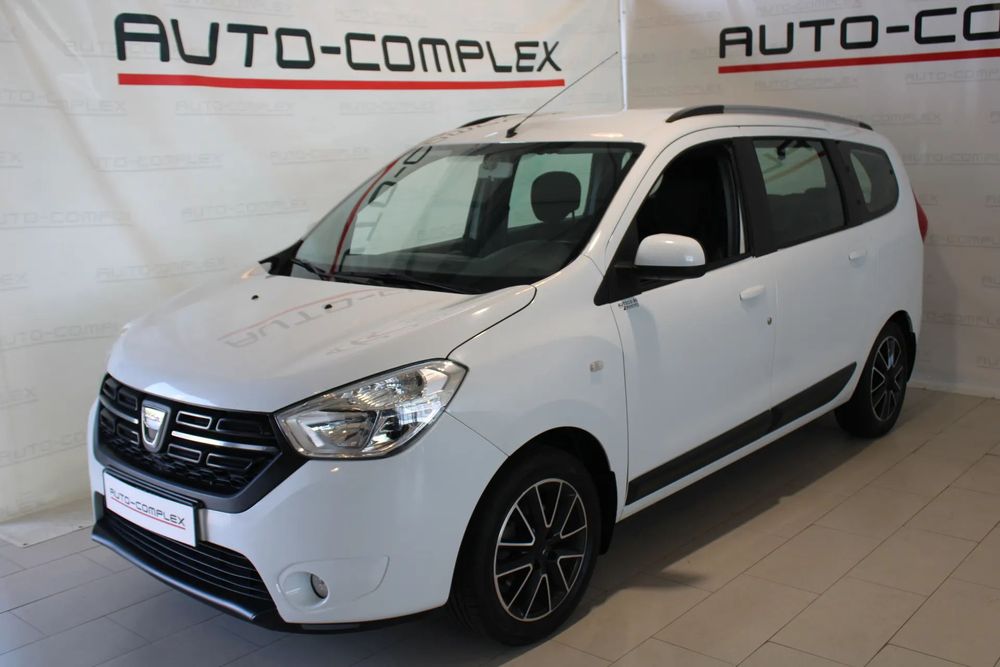 Dacia Lodgy 1,2 T bezn moc 115KM 7 osobowy , isofix navigacja