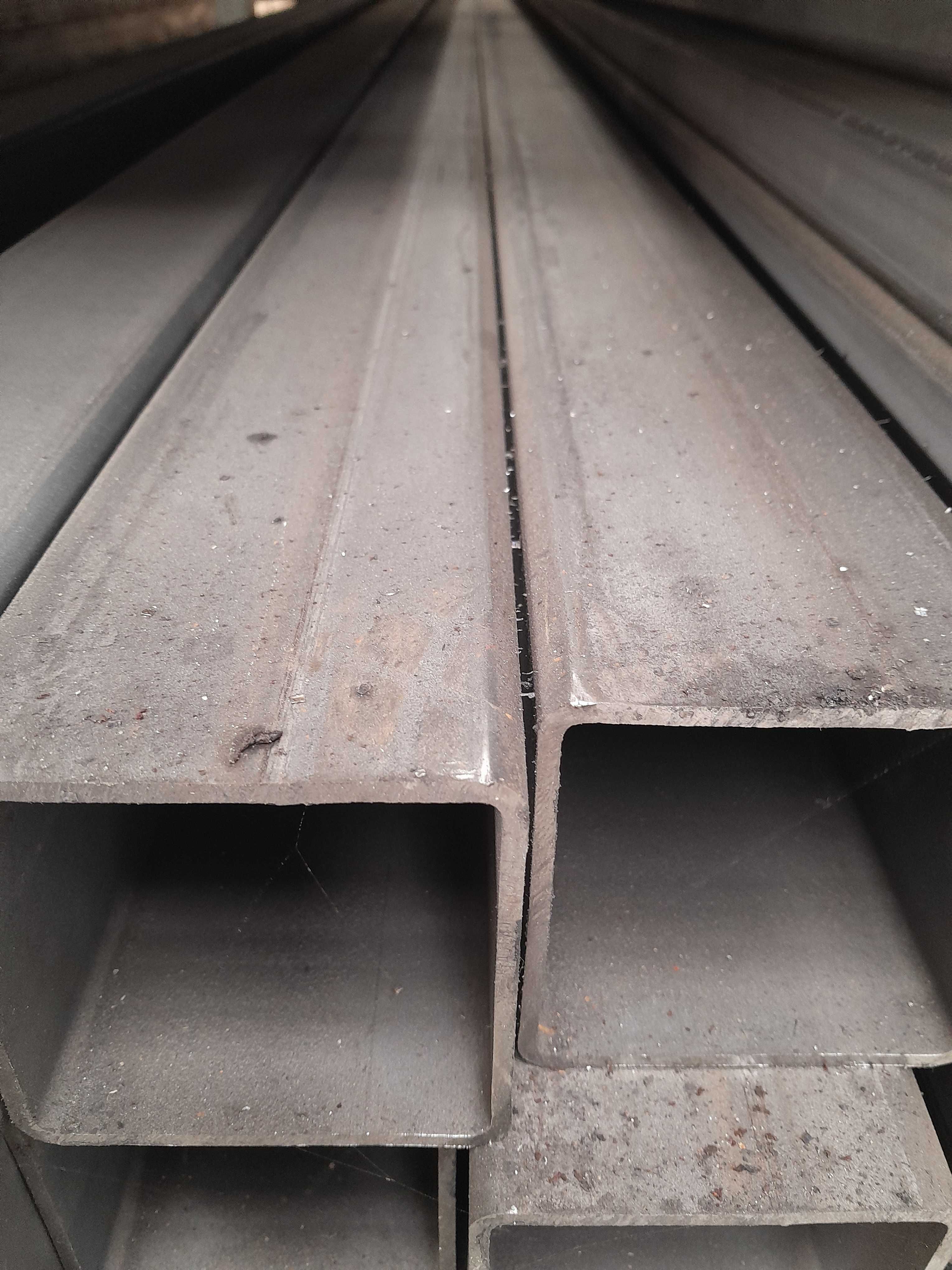 Ceownik półzamknięty bramówka 50 bramowy 50x50x17,5x3 3 6mb sztangi
