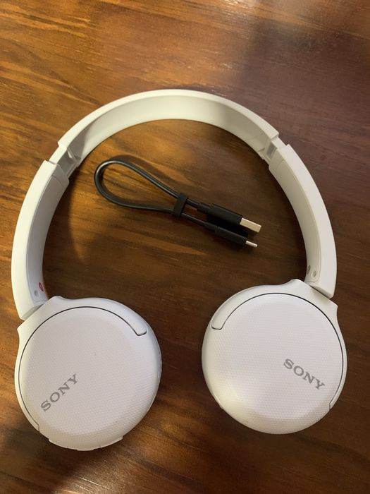 Fones bluetooth Sony