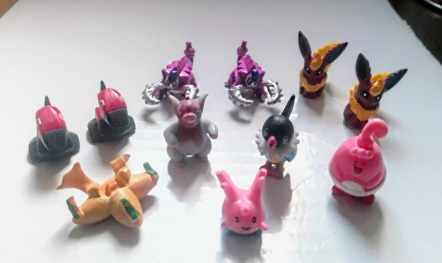 Pokémon miniaturas RL 2006/2007 e peões.
