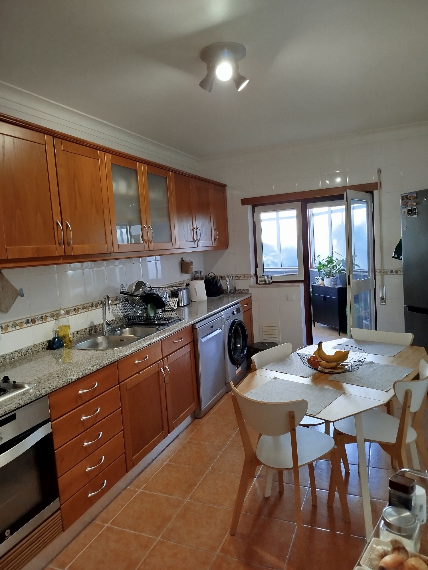 Apartamento T3, Rua da Escola, Vale Sepal, Leiria