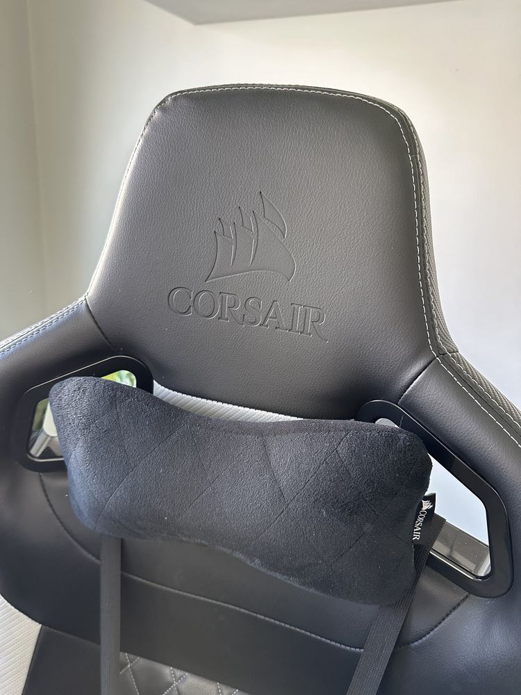 Cadeira Gaming Corsair