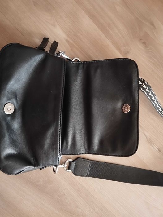 Женская сумочка кожаная