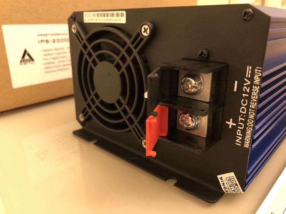 Інвертор, перетворювач напруги, 1000/2000w