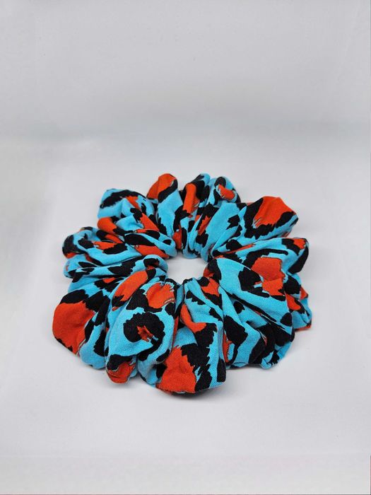 Scrunchie w panterkę