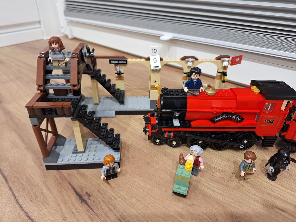 Sprzedam oryginalne klocki Lego Harry Potter