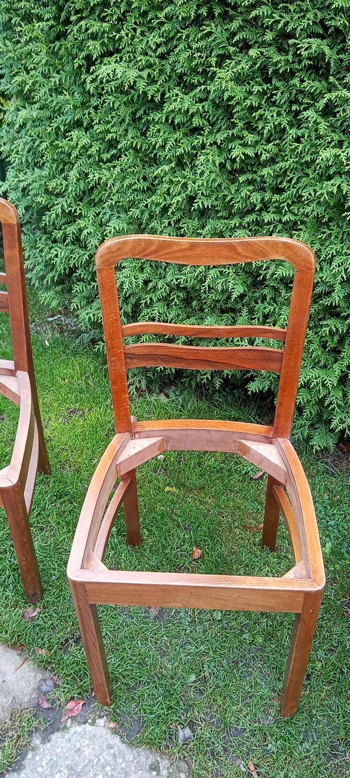 Stare krzesła art deco