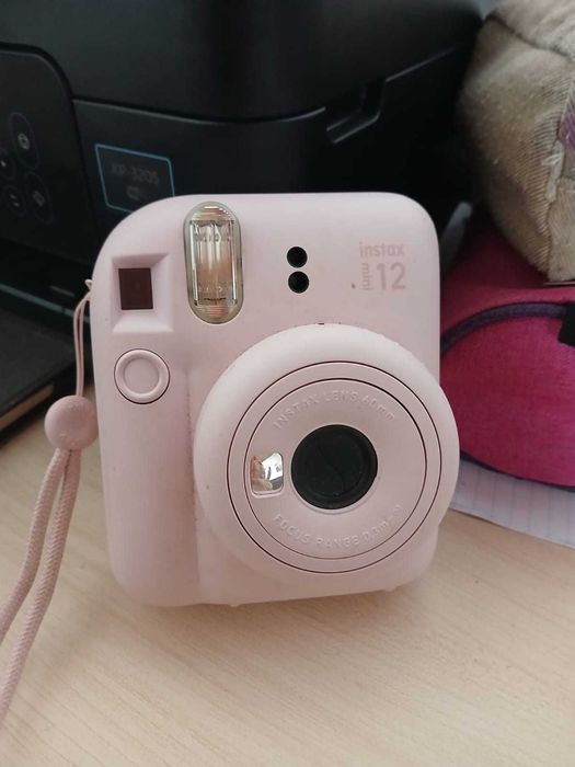 Fujifilm Instax Mini 12