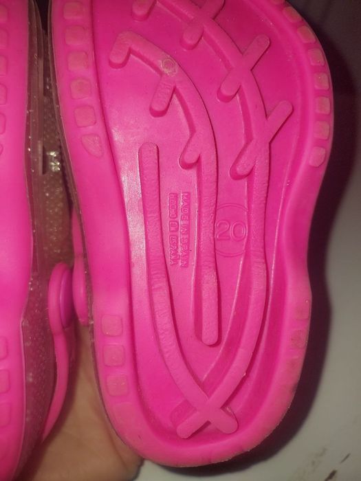 Крокси нрві рожеві 20розмір на дівчинку з блискітками обмін