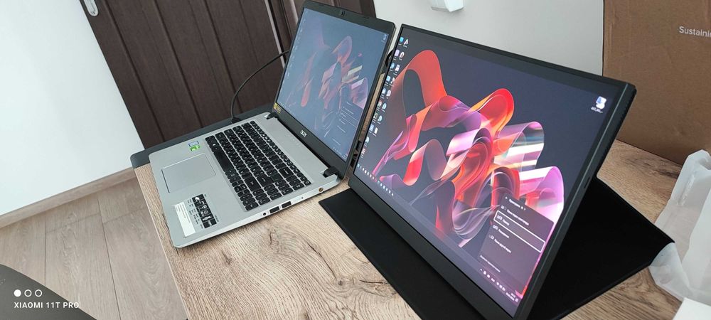 Новий портативний монітор UPERFECT 16" 2,5k IPS 144Hz HDR 178°