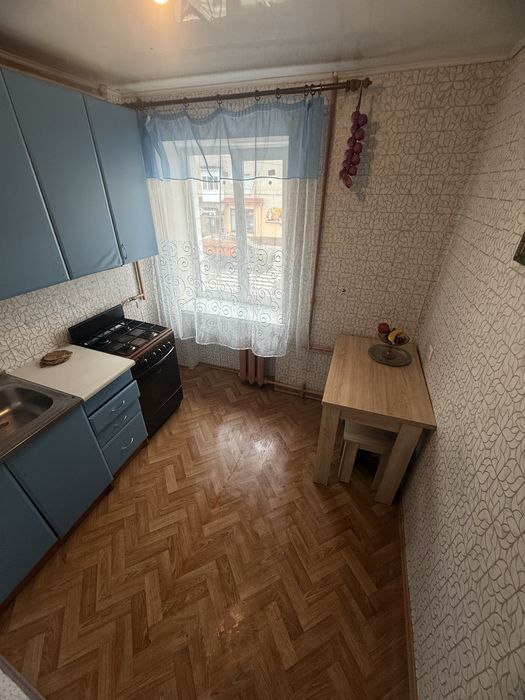 Оренда від місяця!Здам в оренду центр міста Небесної Сотні