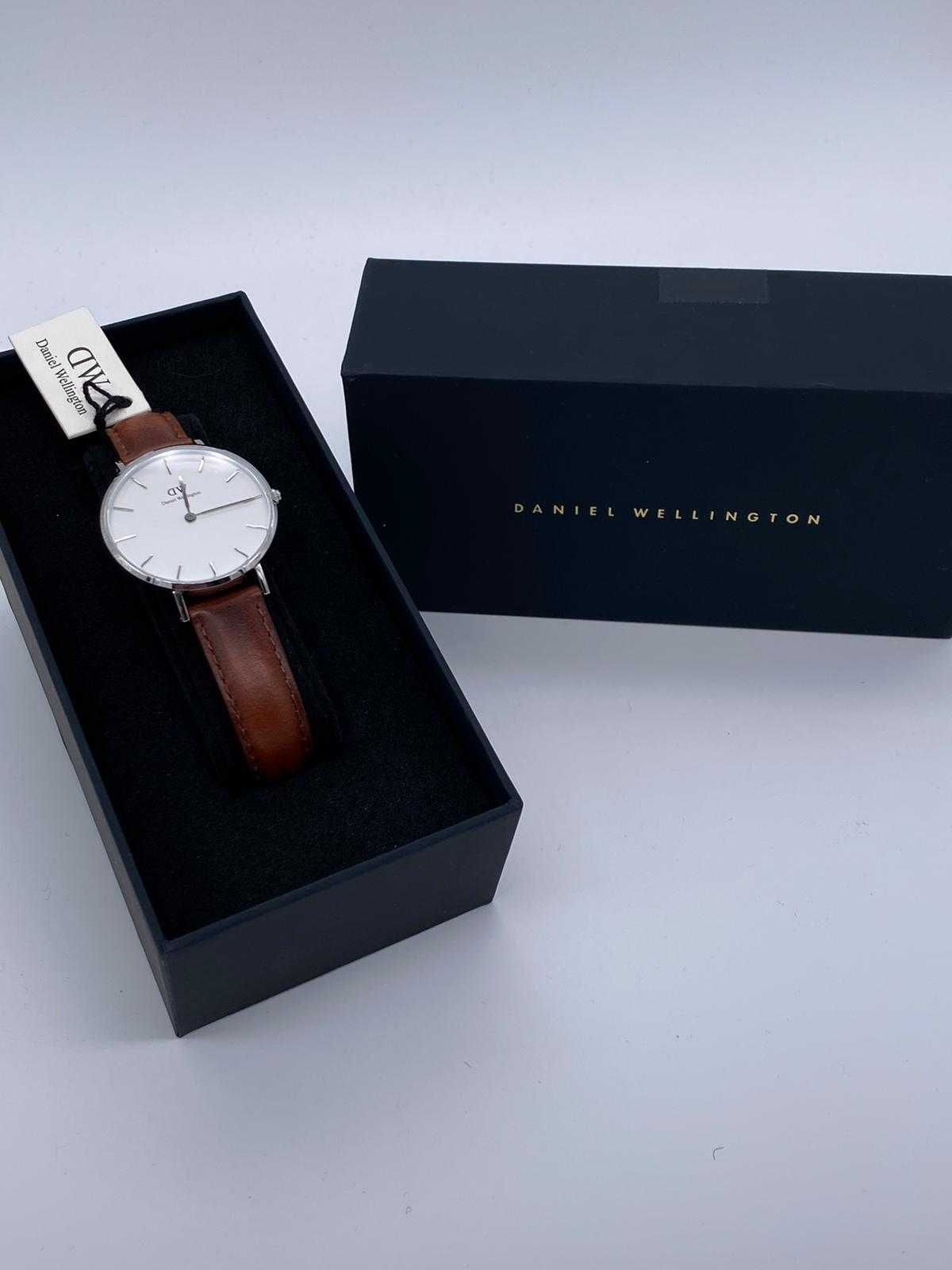 Zegarek damski srebrny brązowy Daniel Wellington Classic Petite