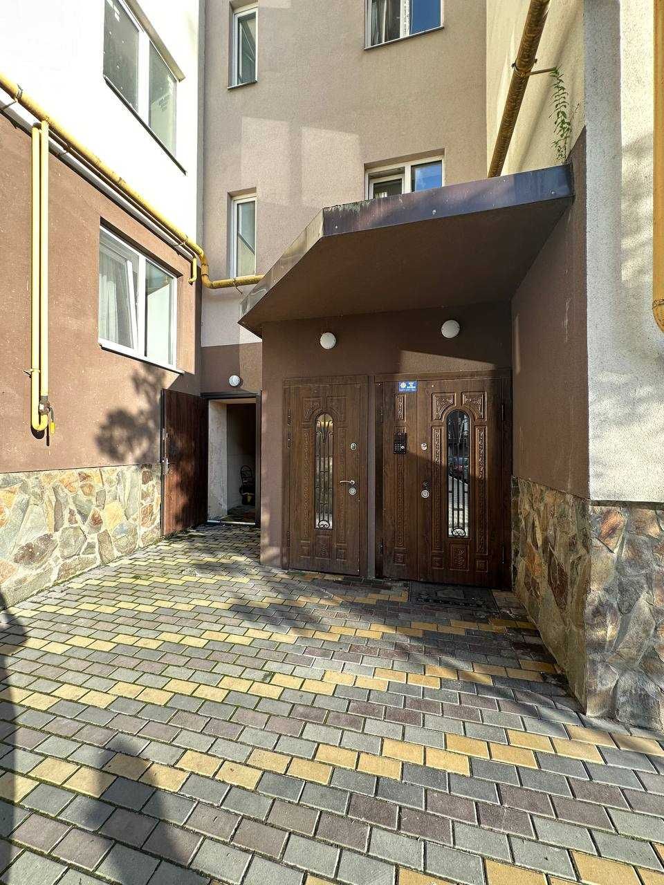 Дворівнева квартира ЖК Нова Конча-Заспа, вул. Леоніда Каденюка 18