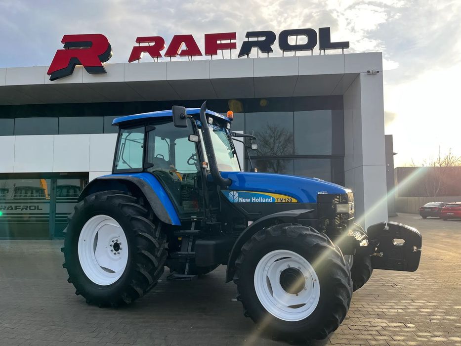 New Holland TM 120