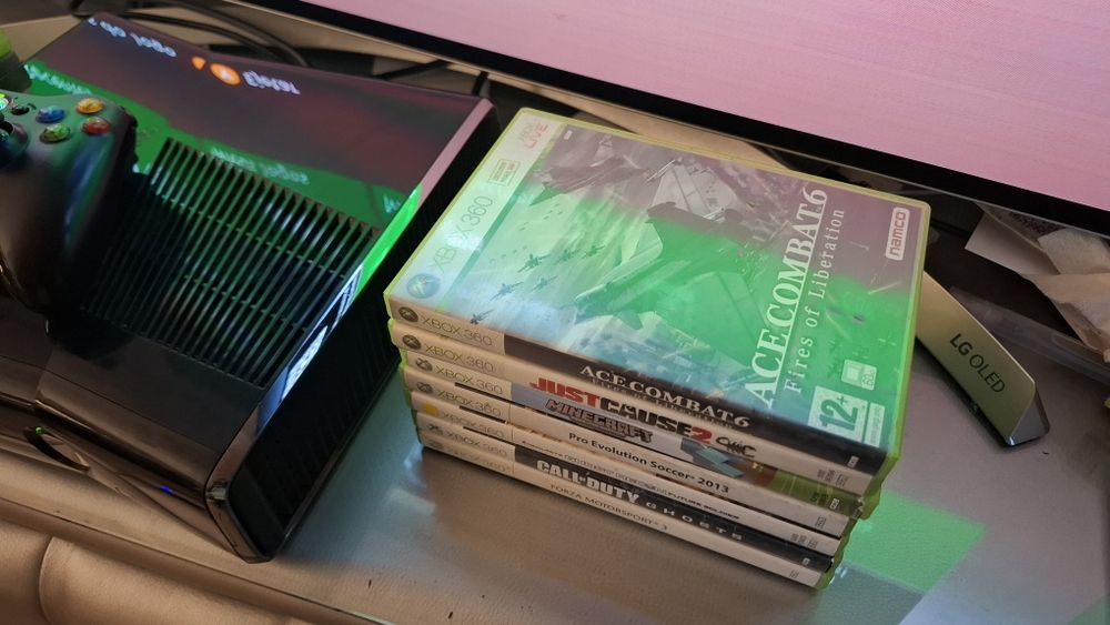 Xbox 360 320Gb + Jogos