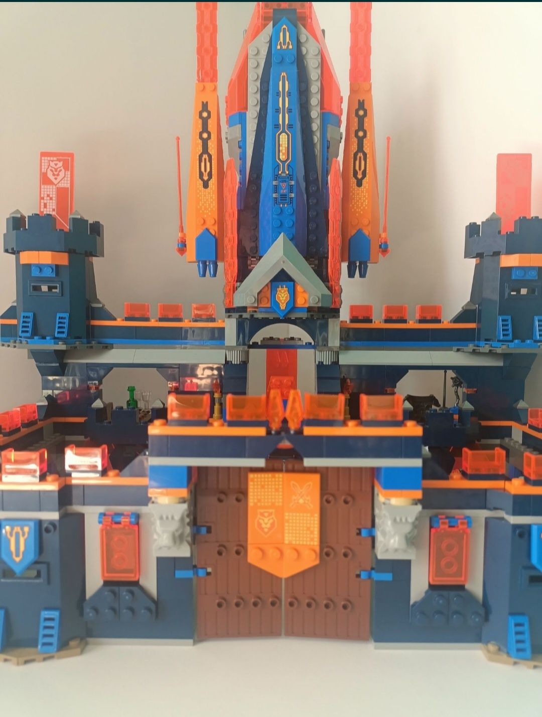 Zamek lego nexo knights