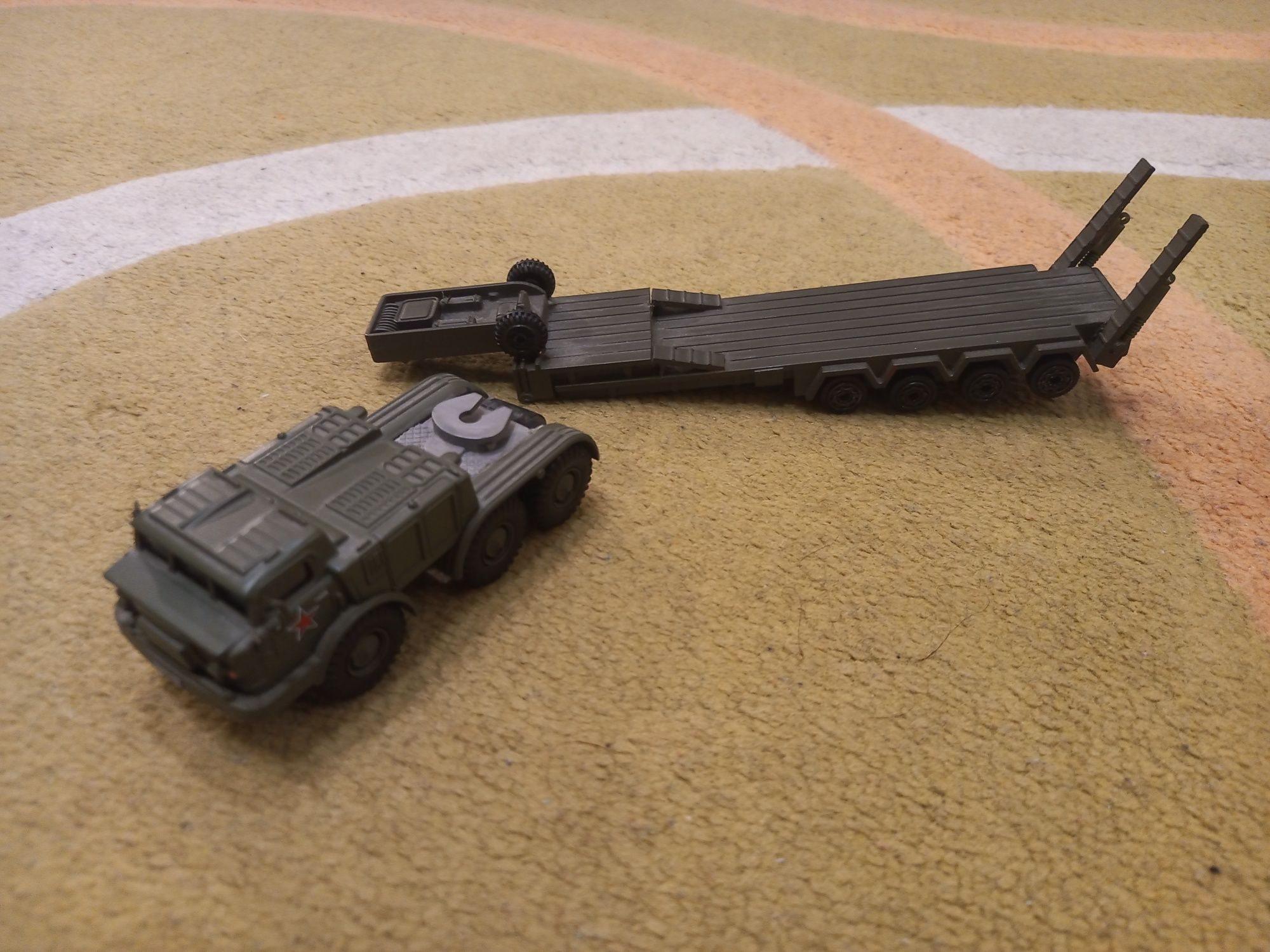 Модель тягача с танком центурион 1/72