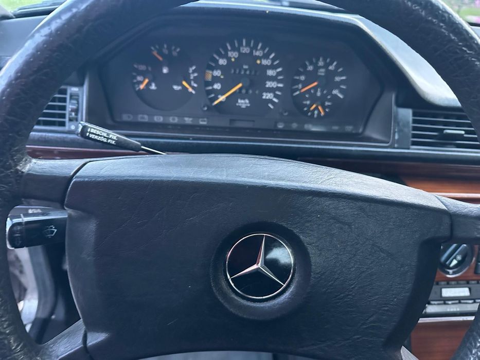 Mercedes W124, 1991r, 3 litrowy turbodiesel