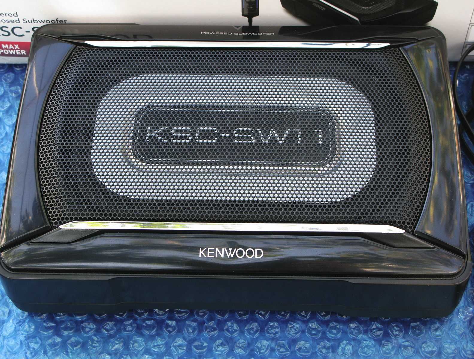 Сабвуфер активный Kenwood KSC-SW11