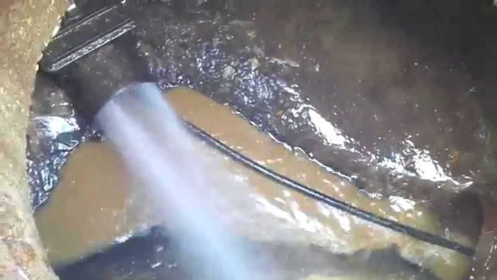 Przepychanie kanalizacji rur kamerowanie hydraulik PWIK Czyżew