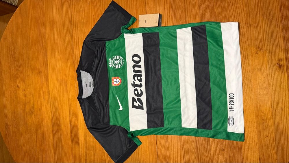 Camisola Edição Limitada dobradinha 93/100
Camisola Edição Limitada do