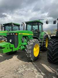 Трактор John Deere 8300