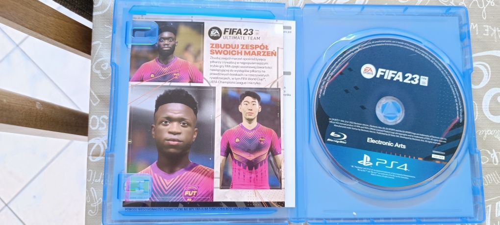 Fifa 23 ps4 gra w dobrym stanie