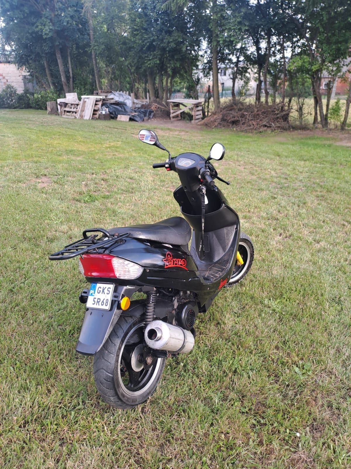 Motorower skuter ferro