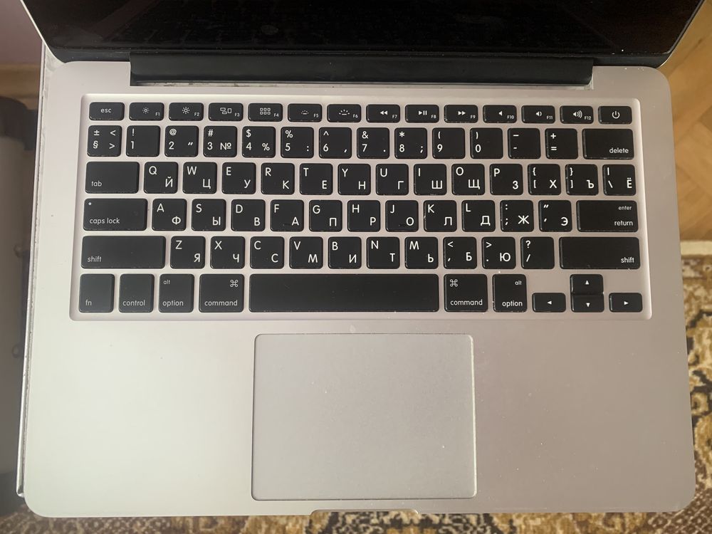 Macbook Pro 13 Retina (I7 3.0Ghz/8RAM/SSD 512GB) macOs Sonoma!