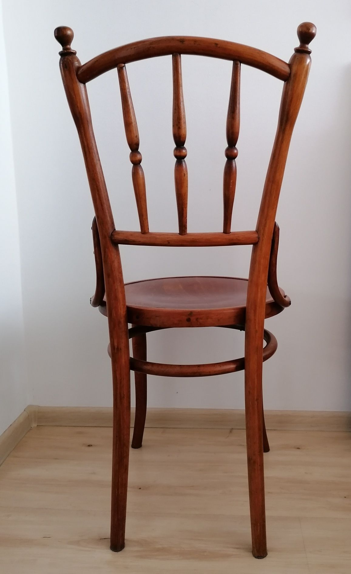 Krzesło po renowacji