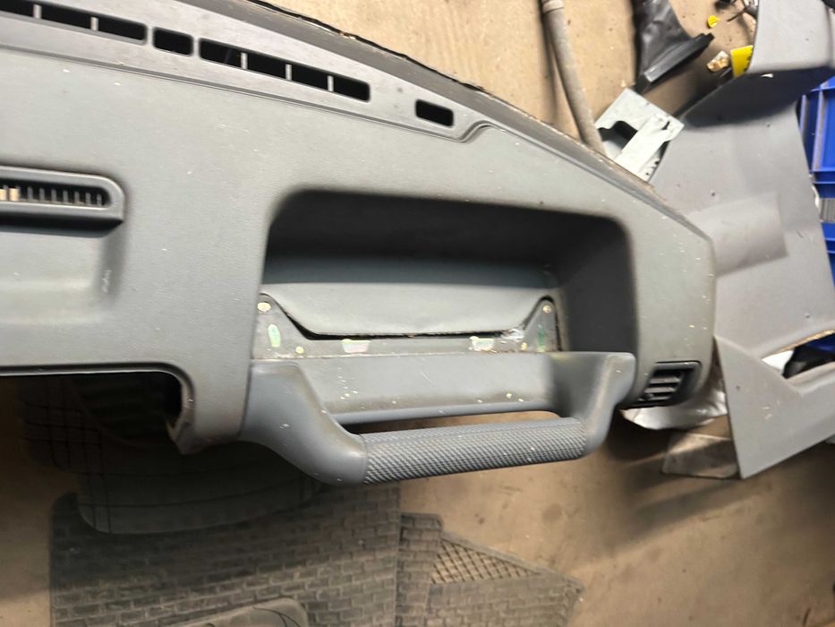 Land Rover Discovery 300 Tablier sem airbag cinzento