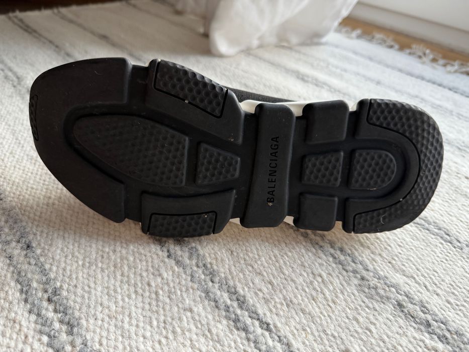 Balenciaga Speed
