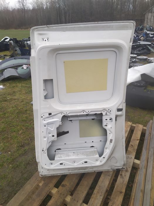 VW Caddy III 3 2K3 2K maxi max long bok długi drzwi prawe przesuwne